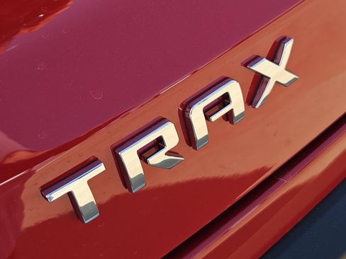 New 2026 Chevrolet Trax LS w/ LS Convenience Package FWD image 13