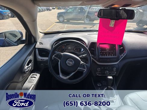 Used 2016 Jeep Cherokee Limited w/ Luxury Group image 12