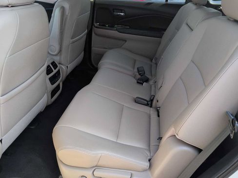 Used 2018 Honda Pilot EX-L image 19