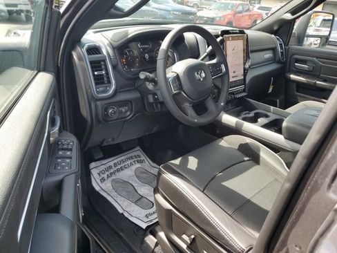 Used 2025 RAM 3500 Laramie w/ Max Tow Package AWD/4WD image 12