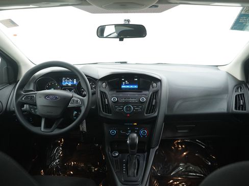 Used 2017 Ford Focus SE image 13
