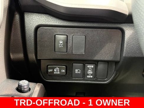 Used 2022 Toyota Tacoma TRD Off-Road w/ Technology Package RWD image 19