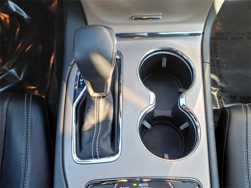 Used 2017 Jeep Grand Cherokee Limited w/ Luxury Group II image 27