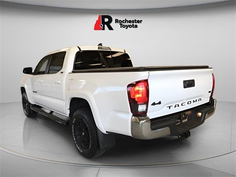 Certified 2020 Toyota Tacoma SR5 image 5