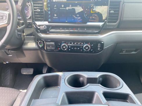Used 2026 Chevrolet Silverado 2500 LT AWD/4WD image 11