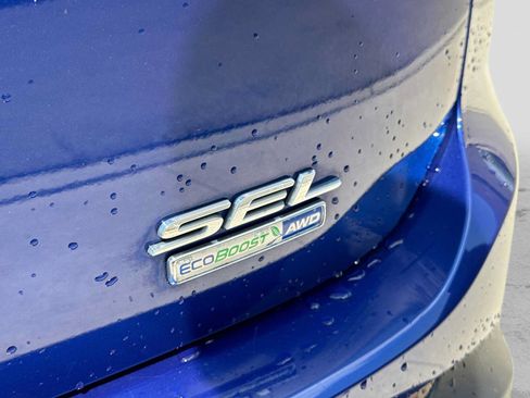 Used 2015 Ford Edge SEL w/ Equipment Group 201A AWD/4WD image 14