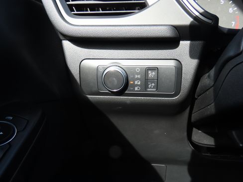 Used 2022 Ford Escape S image 32