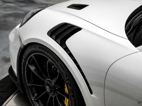 Used 2019 Porsche 911 GT3 RS RWD image 45