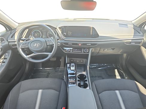 Used 2023 Hyundai Sonata SEL w/ Cargo Package FWD image 9