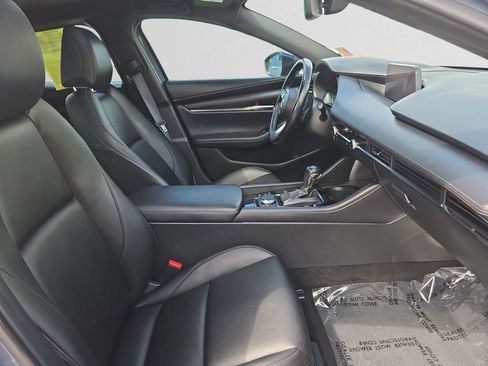 Used 2022 MAZDA MAZDA3 s image 16