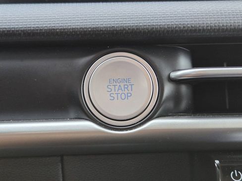 Used 2025 Hyundai Tucson SEL FWD image 23