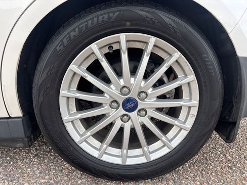 Used 2014 Ford C-MAX Energi SEL w/ Equipment Group 303A image 25