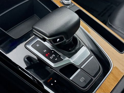 Certified 2023 Audi Q5 2.0T Premium w/ Convenience Package image 18