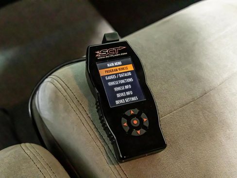 Used 2000 Ford F150 Lightning image 96