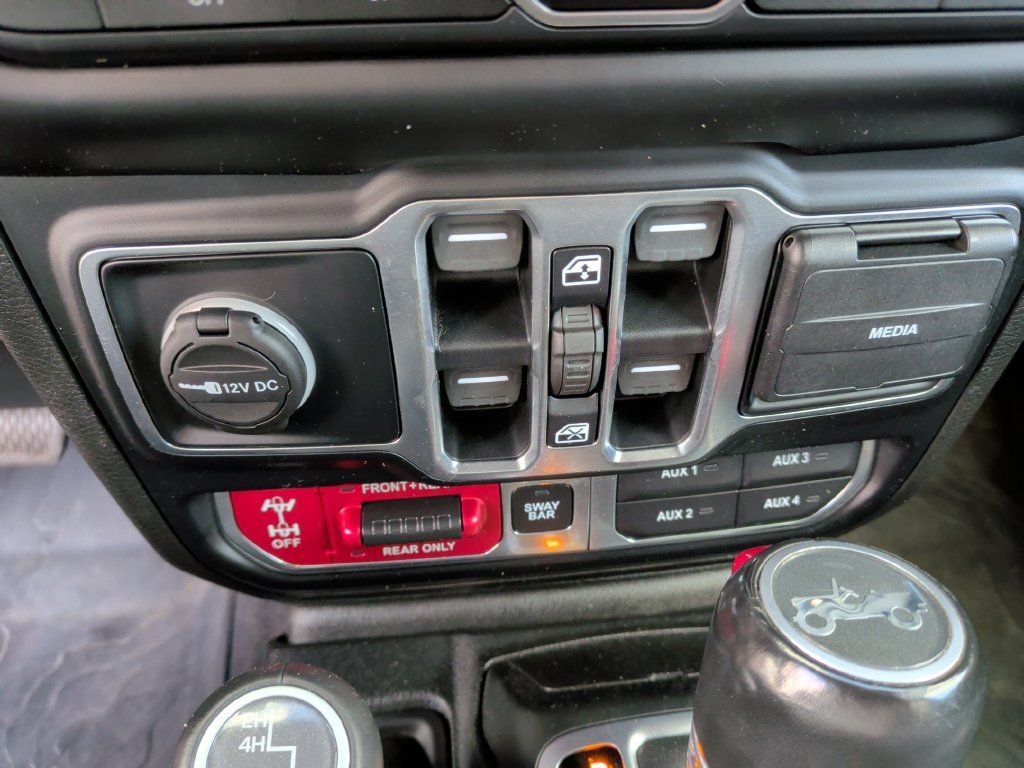 Used 2020 Jeep Wrangler Unlimited Rubicon AWD/4WD image 21