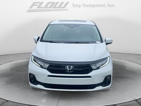 New 2026 Honda Odyssey Touring image 2