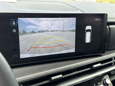 Used 2025 Hyundai Santa Fe SEL FWD image 24