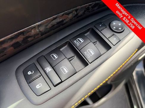 Used 2023 Dodge Durango R/T w/ Hemi Orange Plus Package AWD/4WD image 17