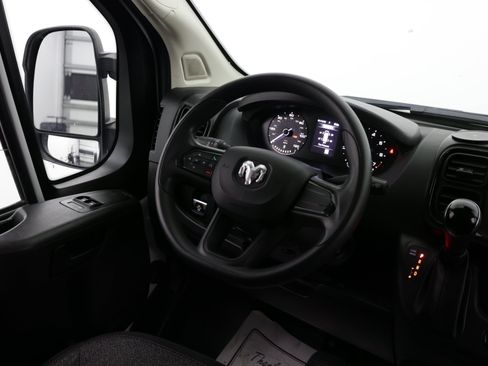 Used 2023 RAM ProMaster 2500 FWD image 18