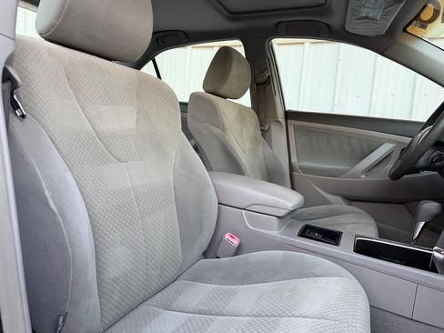 Used 2007 Toyota Camry LE image 30