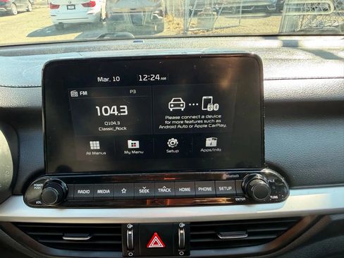 Used 2021 Kia Forte LXS FWD image 18