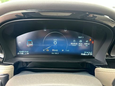 Used 2023 Lincoln Corsair AWD w/ Equipment Group 101A image 15