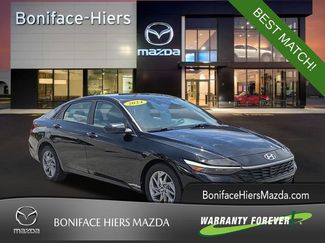 Used 2024 Hyundai Elantra SEL FWD video 1