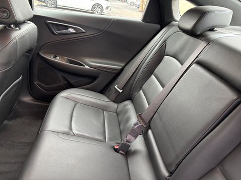Used 2024 Chevrolet Malibu LT image 39