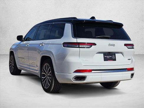 Used 2025 Jeep Grand Cherokee L Summit image 7