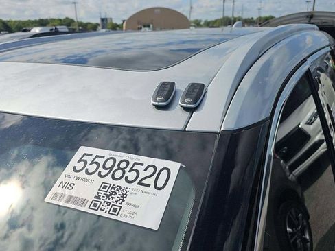 Used 2023 Nissan Rogue Platinum w/ Platinum Premium Package image 25