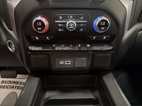 Used 2021 GMC Sierra 1500 Elevation AWD/4WD image 19