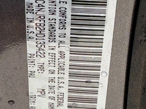 Used 2017 Jeep Patriot High Altitude AWD/4WD image 16