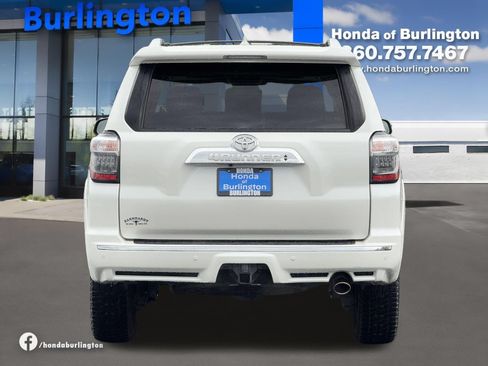 Used 2020 Toyota 4Runner Limited AWD/4WD image 5