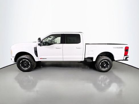 New 2026 Ford F250 Platinum w/ Tremor Off-Road Package AWD/4WD image 6