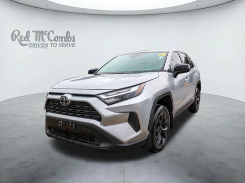 Used 2024 Toyota RAV4 LE AWD/4WD image 1