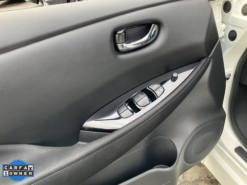 Used 2022 Nissan Leaf SV Plus image 23