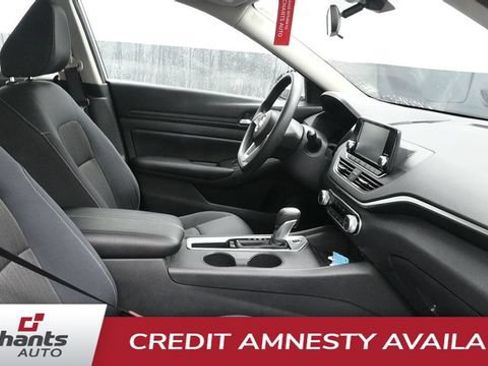 Used 2021 Nissan Altima 2.5 S FWD image 15