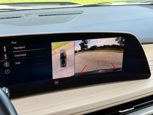 Certified 2025 Cadillac XT4 Premium Luxury FWD image 36