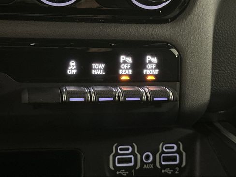 Used 2022 RAM 1500 Big Horn AWD/4WD image 50