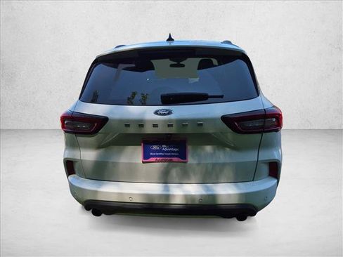 Used 2023 Ford Escape ST-Line w/ Tech Pack #1 FWD image 6