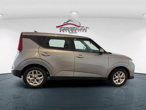 Used 2022 Kia Soul LX w/ Technology Package FWD image 20
