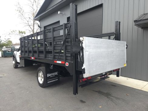 Used 2020 Ford F550 2WD Regular Cab Super Duty w/ Power Equipment Group image 3