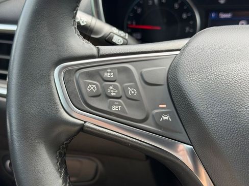 Used 2024 Chevrolet Equinox LT FWD image 33