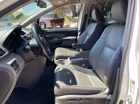 Used 2016 Honda Odyssey EX-L image 16