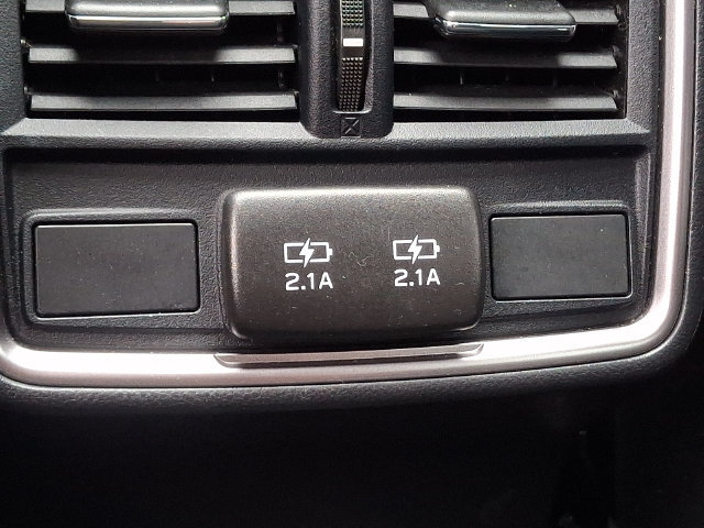 Used 2024 Subaru Forester Premium AWD/4WD image 12