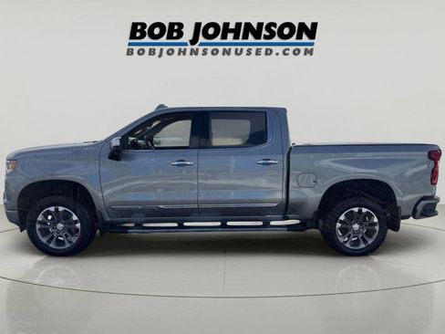 Used 2023 Chevrolet Silverado 1500 High Country w/ Technology Package AWD/4WD image 6