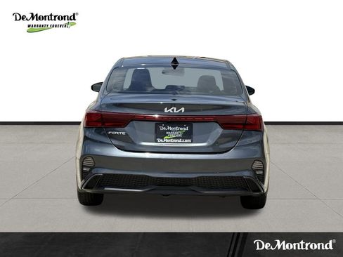 Used 2024 Kia Forte LXS w/ LXS Technology Package FWD image 6