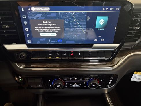 Used 2025 Chevrolet Silverado 1500 LT Trail Boss w/ Convenience Package II image 15