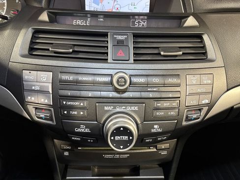 Used 2011 Honda Accord EX-L image 18