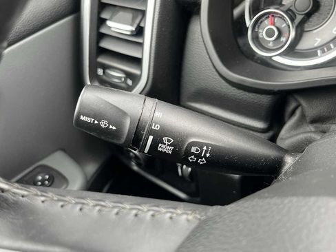 Used 2020 RAM 1500 Big Horn AWD/4WD image 37